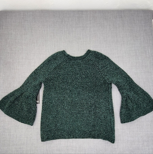 Lot of 2 a.n.a Knit Purple & Green 100% Polyester Sweater Flare Sleeves. Medium - Picture 3 of 11